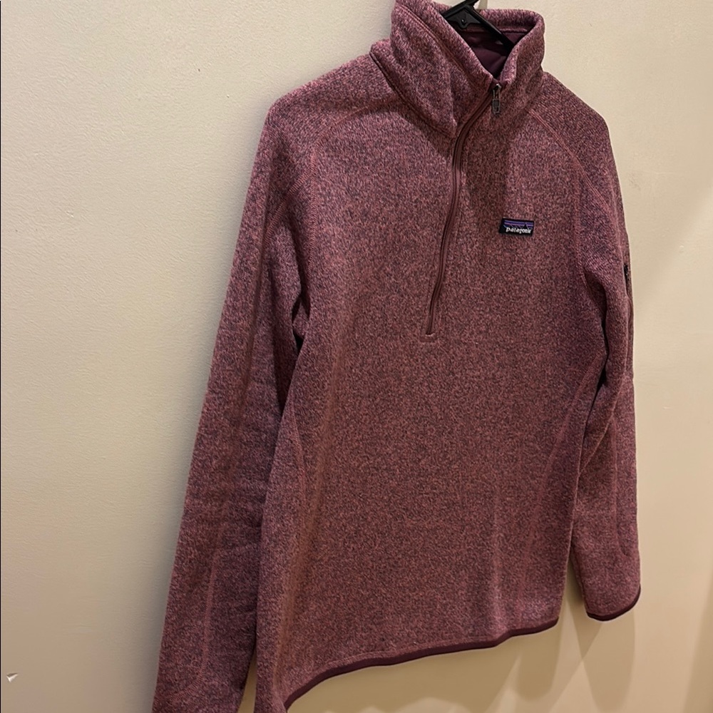 Patagonia Women's Maroon Sweater